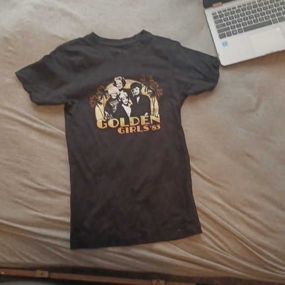 Woman's Graphic T-Shirt - Picture 1 of 2